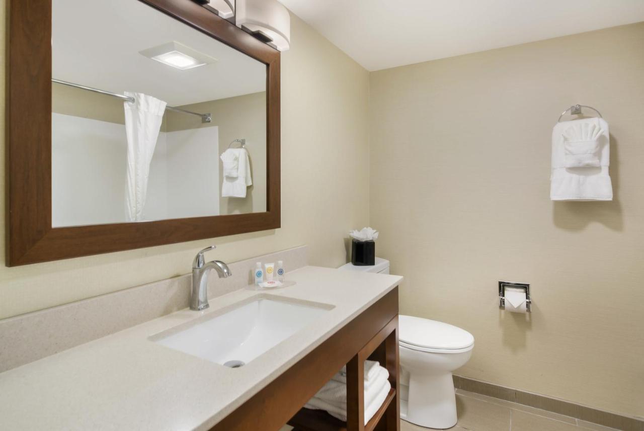 Comfort Virginia Horse Center Inn 2*